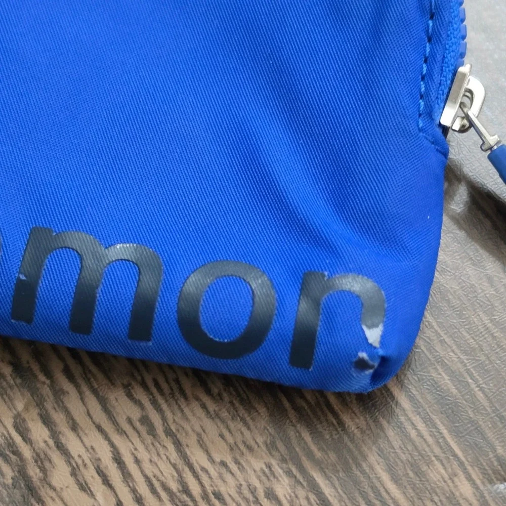 LULULEMON Dual Pouch Wristlet Women OS Blue Logo Strap Keychain Pouch